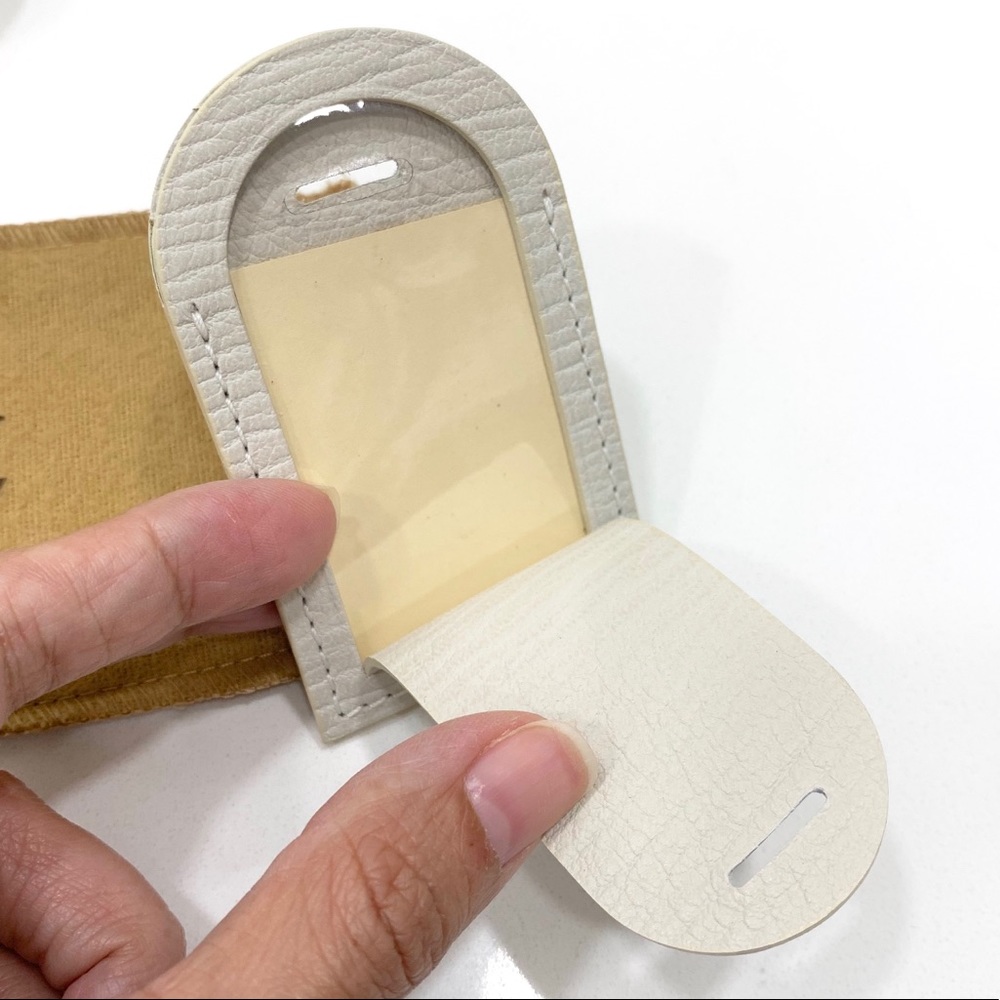 SOLD. New LOUIS VUITTON luggage tag - Picture 4 of 9